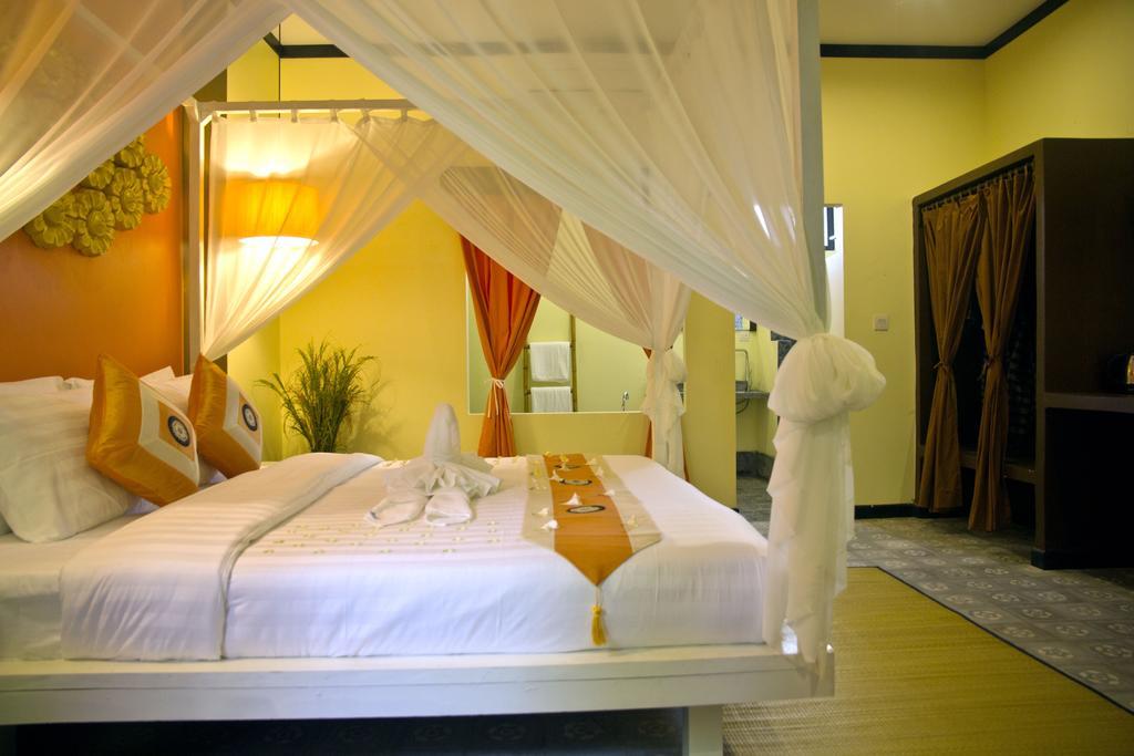 Residence Indochine Suite Siem Reap Chambre photo